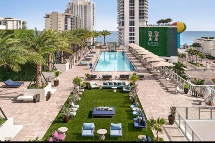 Luxury apartment- Hyde House Resort