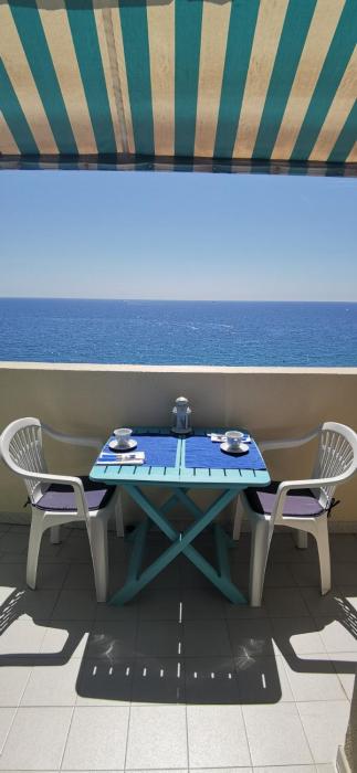 Studio Le Grand Bleu Fshh