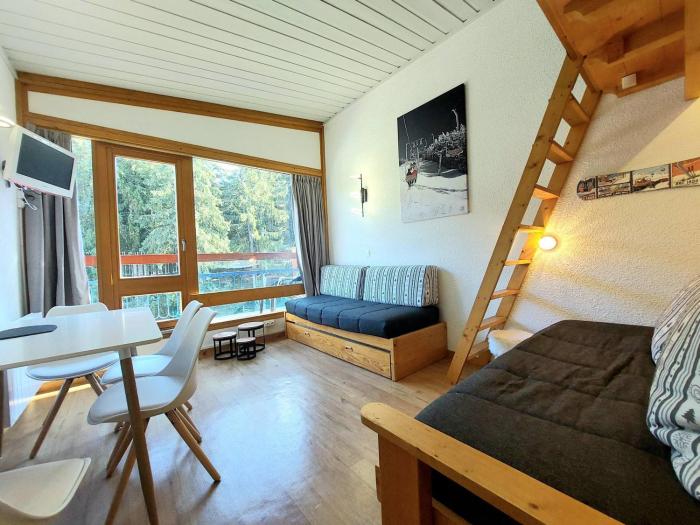 Studio en station avec balcon et WIFI gratuit - FR-1-346-434