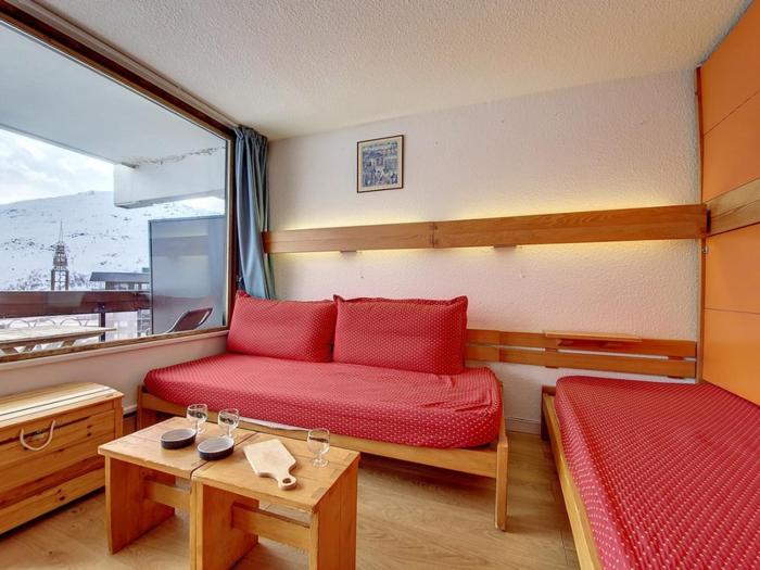 Studio lumineux au pied des pistes avec balcon - FR-1-344-996
