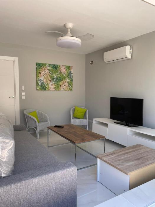 Seafront recently renovated apartments