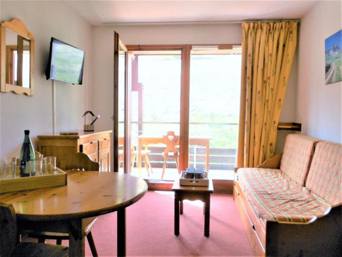 Appartement T3 ski aux pieds, balcon, piscine - FR-1-267-199