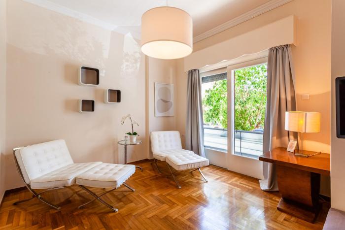 A Homes Greece - Modern Spacious Home with Garden Near Center Kalamata