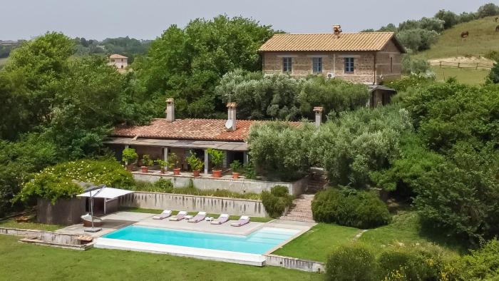 Tenuta Colle Sala - Country House & Suite "The Villa"