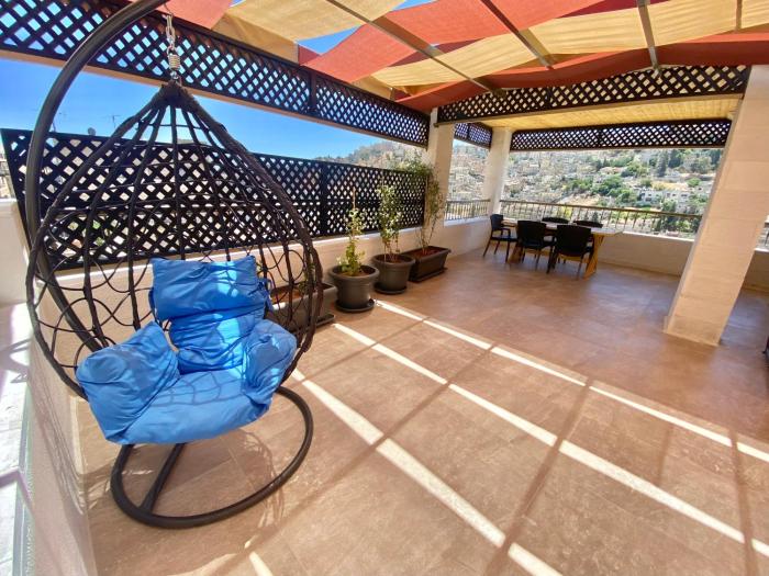 Villa Mira GuestHouse 2 - Downtown Central Amman - AL DIYRIH