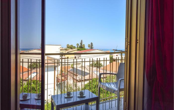 Nice Apartment In Marina Di Caronia