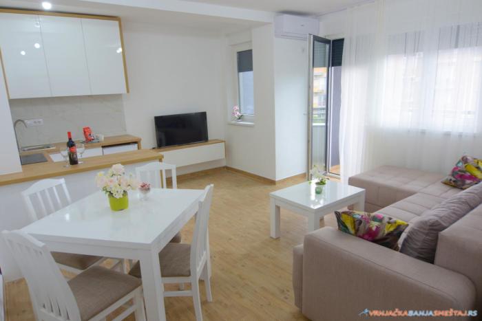 Neda Lux Apartmani 5 nocenja, šesto gratis