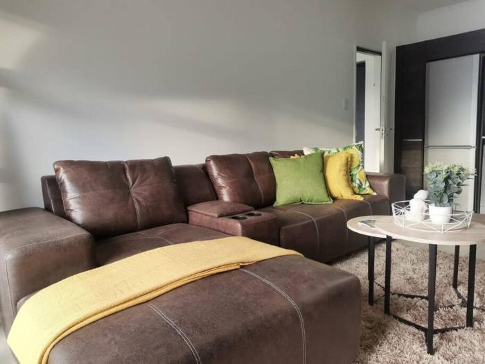 Bryanston one bed apartment