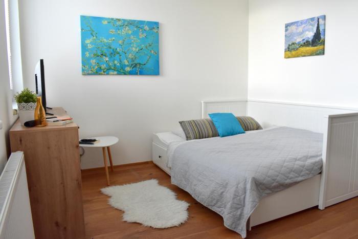 Airstay Prague apartment: Grebovka