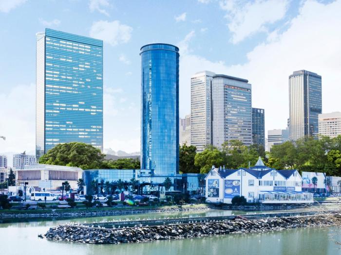 Sky Tower King Hotel