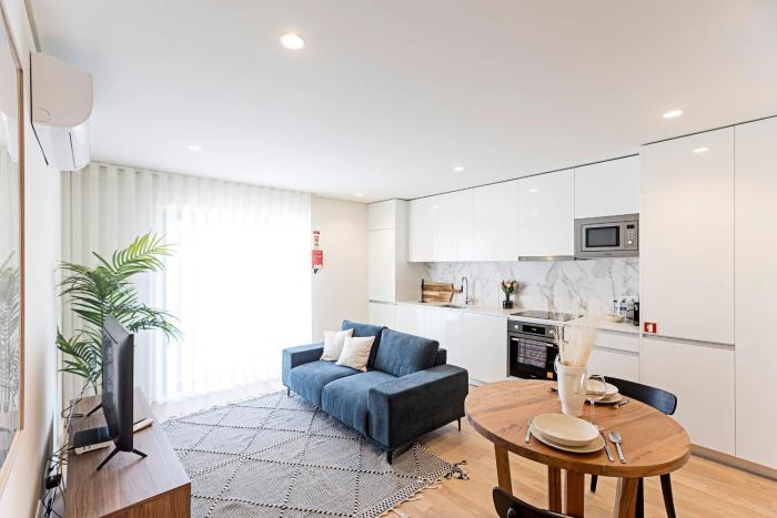 NEW Cozy and Modern Apartment in the heart of Porto