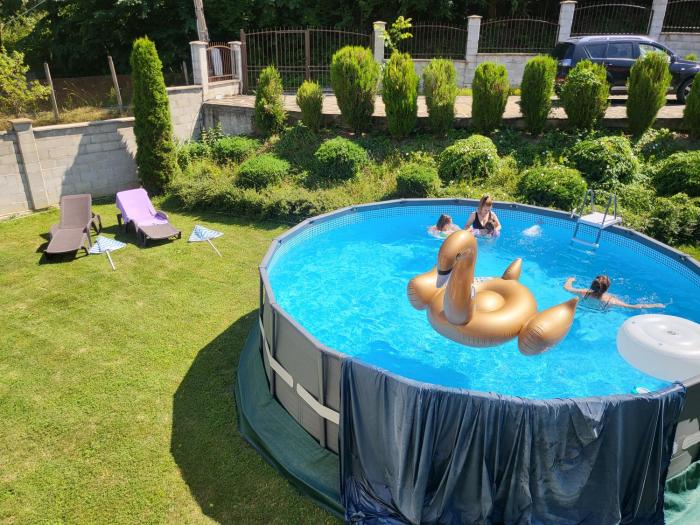 Двете къщи в планината