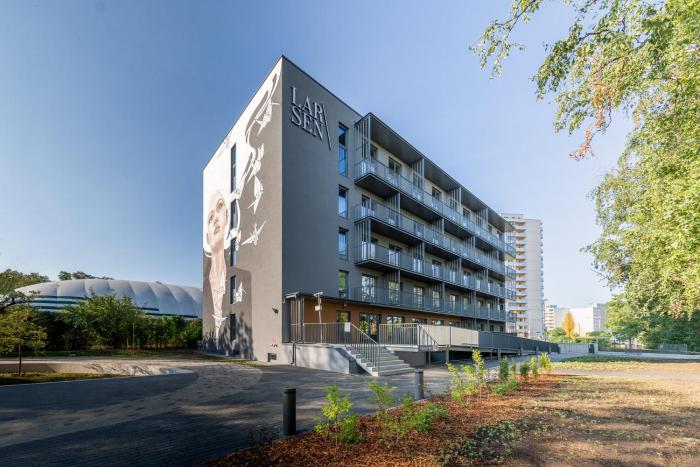 Rocca House by Larsen