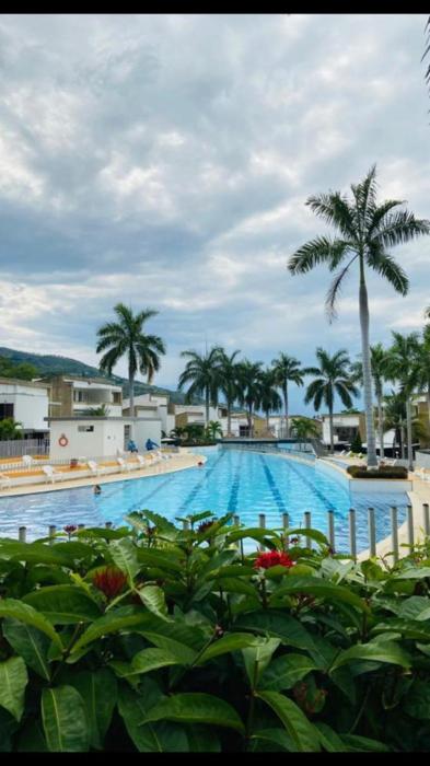 CASA VACACIONAL CON PISCINAS EN SAN JERONIMO - CIUDADELA PREMIUm