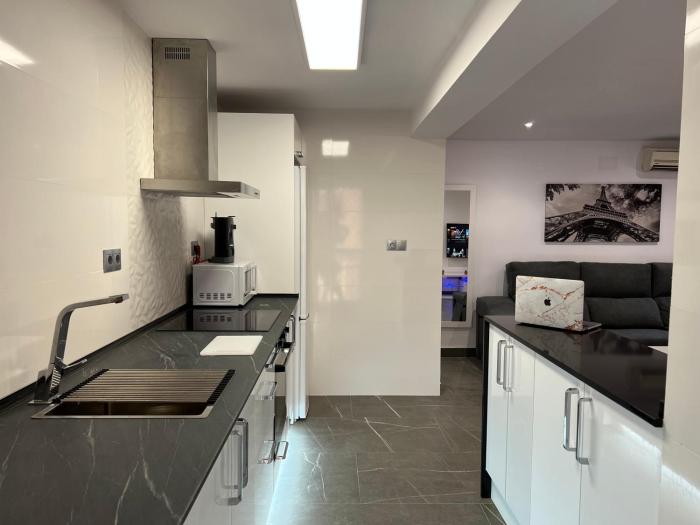 Apartamento espacioso de diseño a 3 min RENFE.