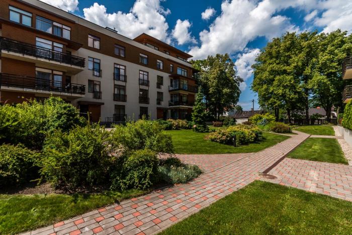 Spacious 1 bedroom apartment with a terrace and parking place
