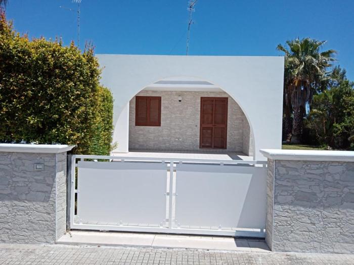 DIMORA ALFAS TORRE DELLORSO Villaggio Torre Saracena