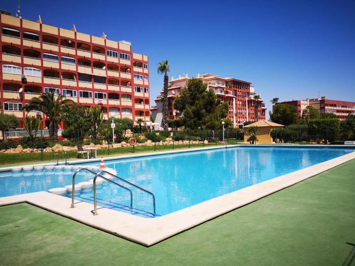 Studio with terrace and pool