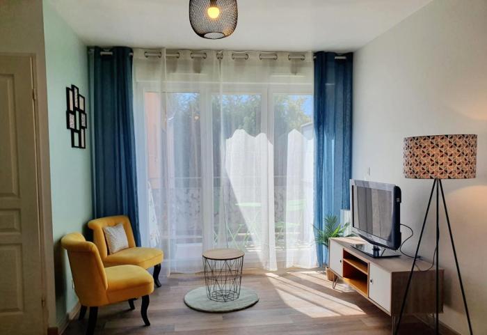Studio fonctionnel au calme avec garage individuel et balcon