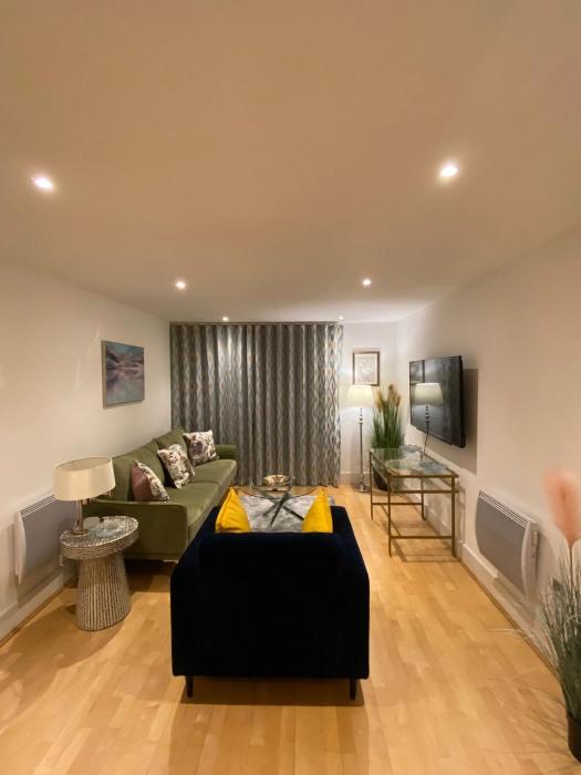 Fabulous 2 bed apartment in Vauxhall