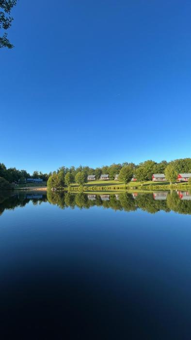 Chalet sur bord de leau