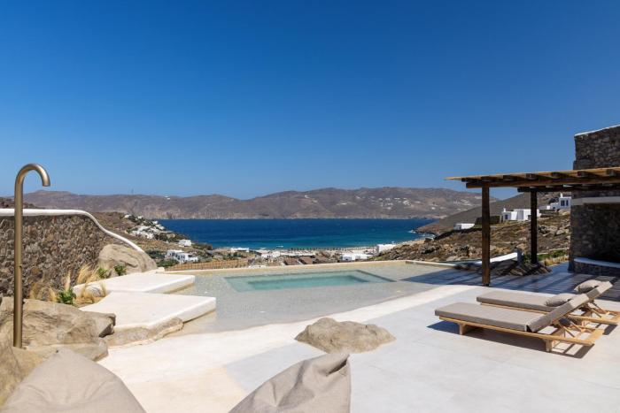 Mykonos Panormos Villas & Suites