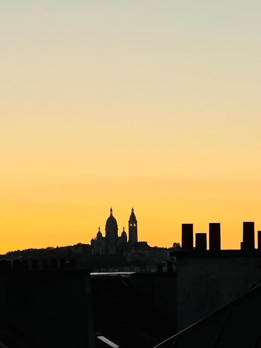 Studio vue Paris - Quartier Canal Saint-Martin