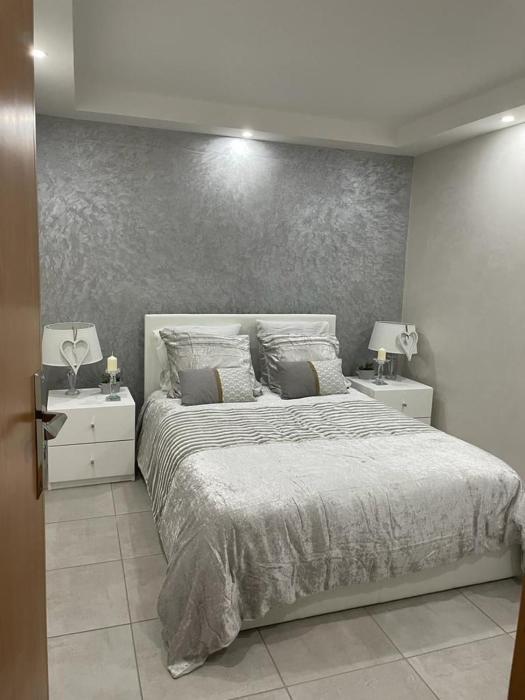 T2 Cosy Montpellier - Spa Privatif Jacuzzi Hammam Piscine Extérieure en Supplément