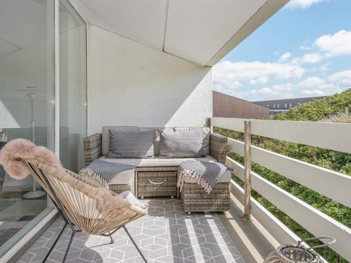 6 person holiday home in Ringkøbing-By Traum