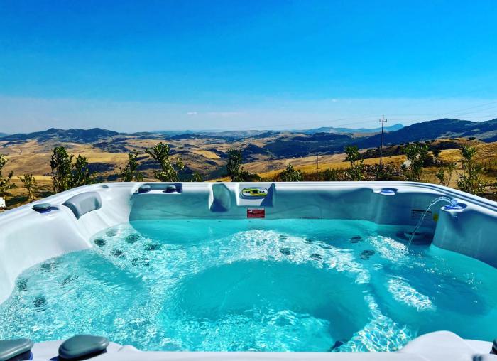 MonteSoprano Agriturismo - Resort - Spa - Gym -Camping - Suite