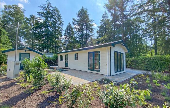 Amazing Home In Vorden With Kitchen