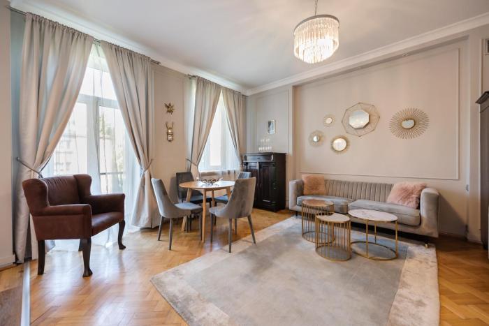 Premium Artdeco Boutique by BookingHost