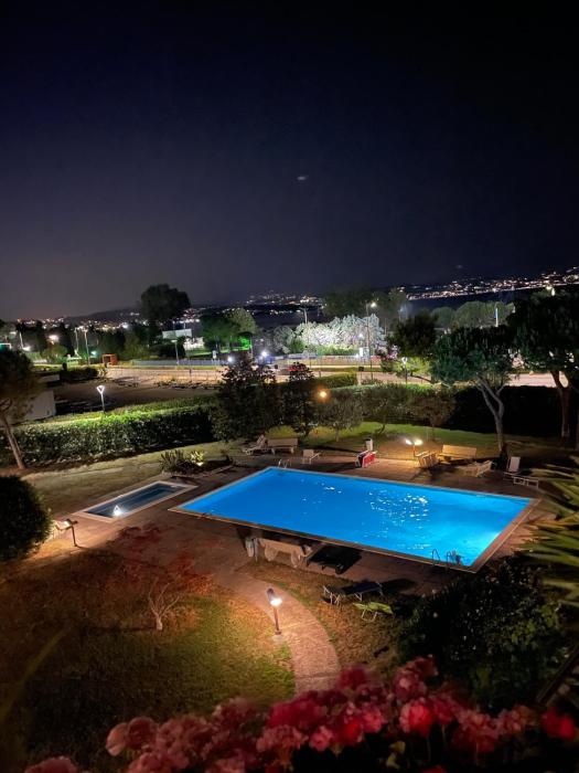 Relax Garda Lake - by tourquoisevea