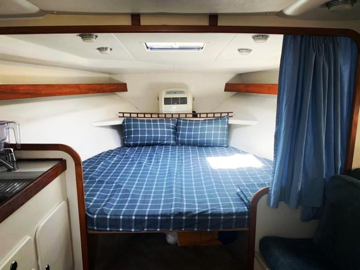 Cozy private two rooms yacht in Barcelona - boat in Port Forum