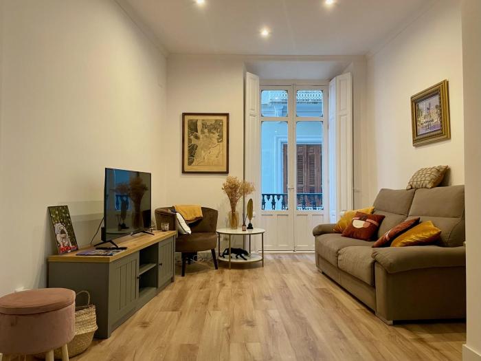 Authentic Apartment in Málaga Historical Center