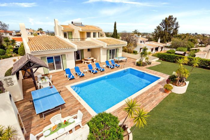 Villa Sarana by Villa Plus