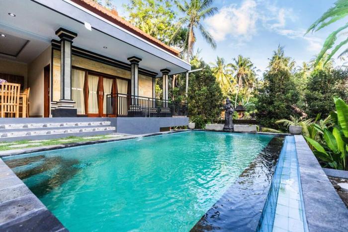 Villa New Era: 2-levels Villa - up to 9 persons