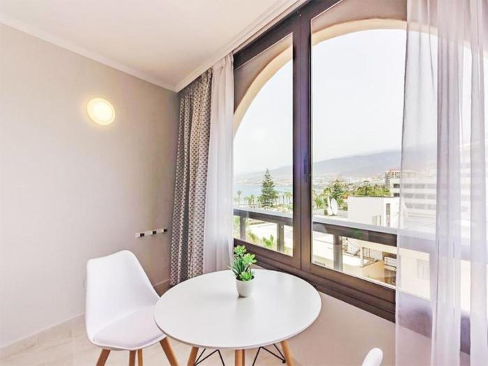 Cozy Central Studio Parque Santiago II