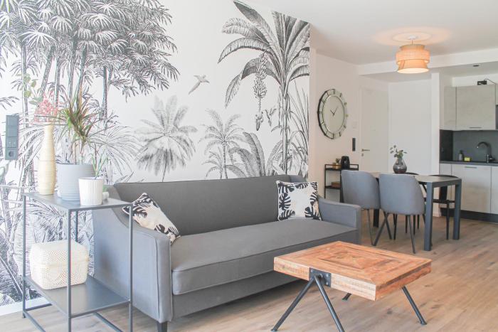 Tropical Apartment - für Freunde & Familien, stadtnah, Parkplatz, E-Ladestation, Gitterbox für Fahrräder, Fitnessstudio, digitale Gästemappe mit Restaurant- und Unternehmenstipps