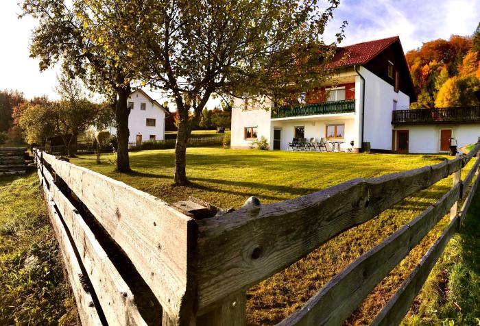Ferienwohnung „Zum Hirschblick“ Guglöd