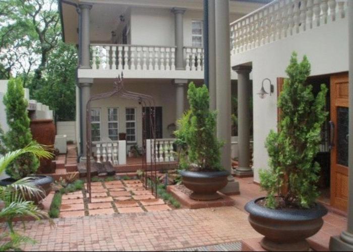 Goodeys Guesthouse