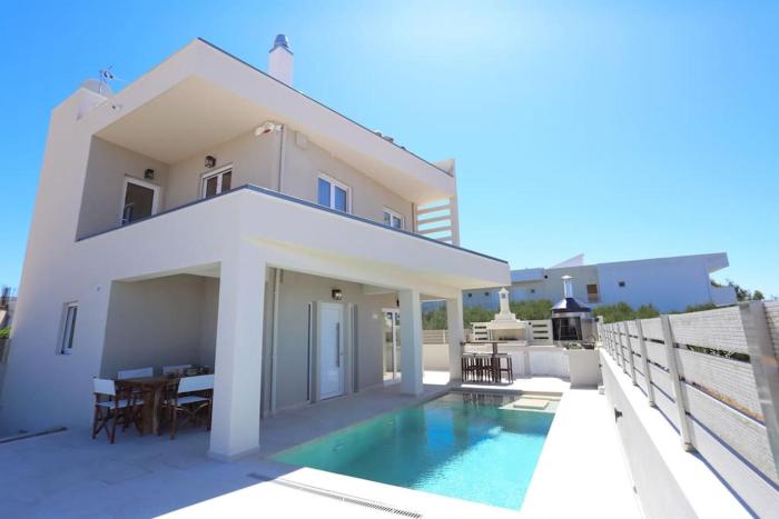 Villa Constantino with heated pool