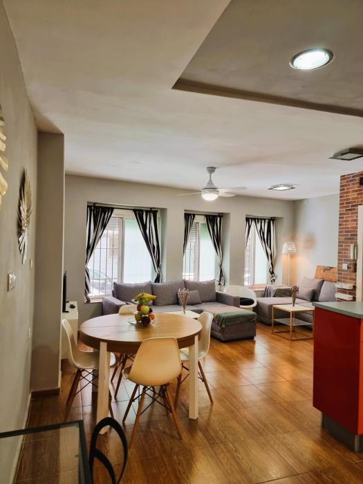 Claudia Tourist Apartment