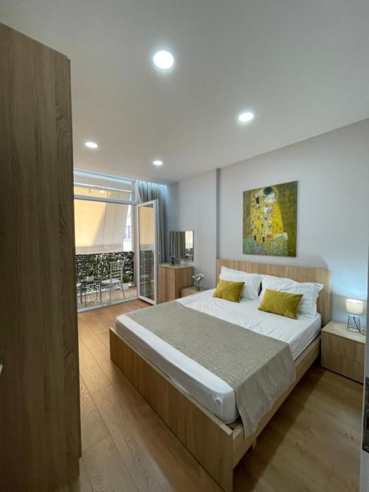 Francis Apartment No2