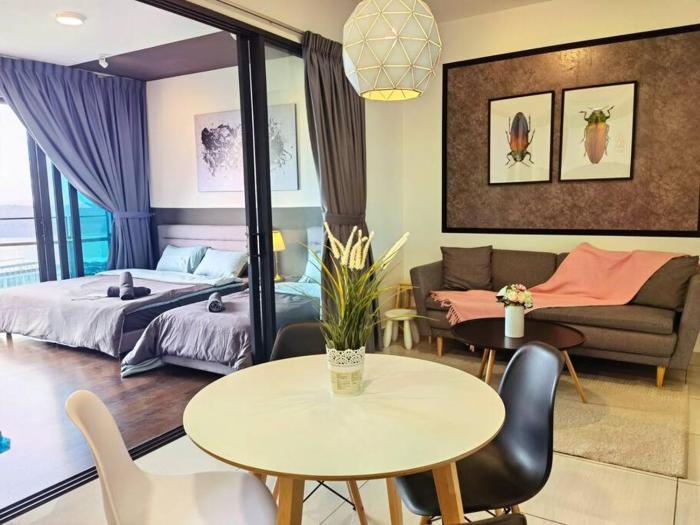 Almas Suites Youtube Netflix 100mbps By STAY