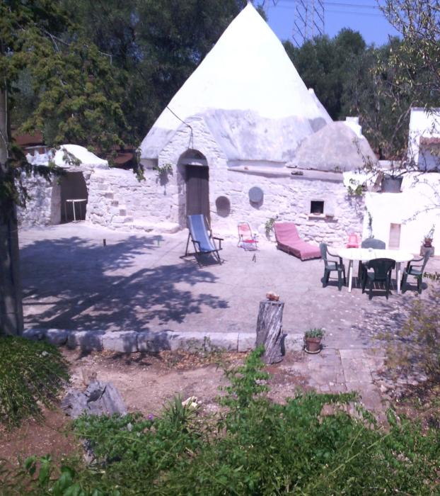 TRULLO ZAPPA DARGENTO IN SALENTO