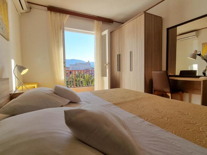 Studio Vrboska 540a