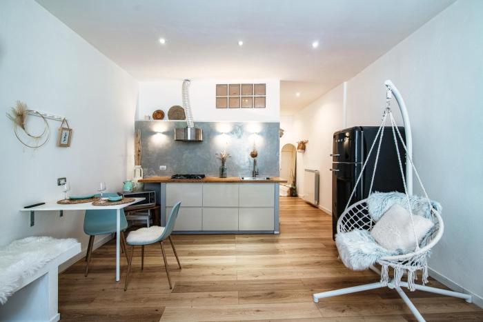 Il Nido Tra Le Mura - by MyHomeInComo