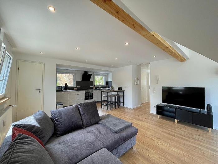 Sky Apartment, Sauna, Blick zur Mosel, großer Balkon, Kaffeemaschine, Smart TV