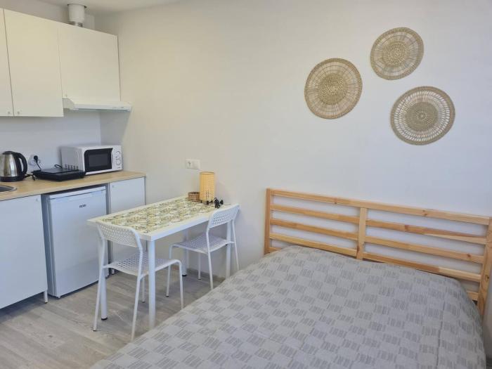 Taikos Studio 8,, free parking